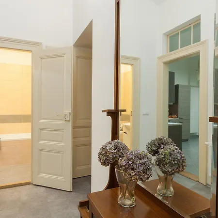 Apartment Laurent *