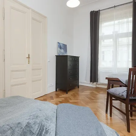 Laurent Apartment Prague